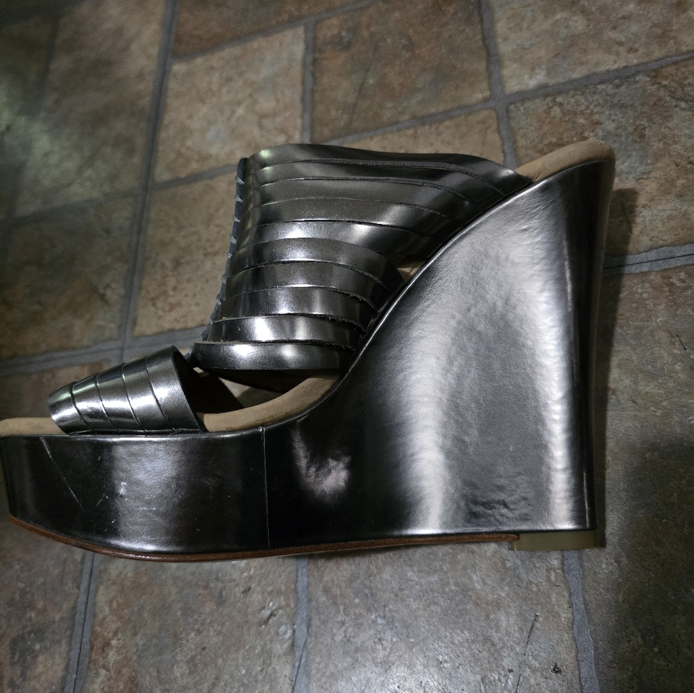 NEW Coach Wedges Bristol Platform Size US 10 Metallic Silver - Picture 5 of 14